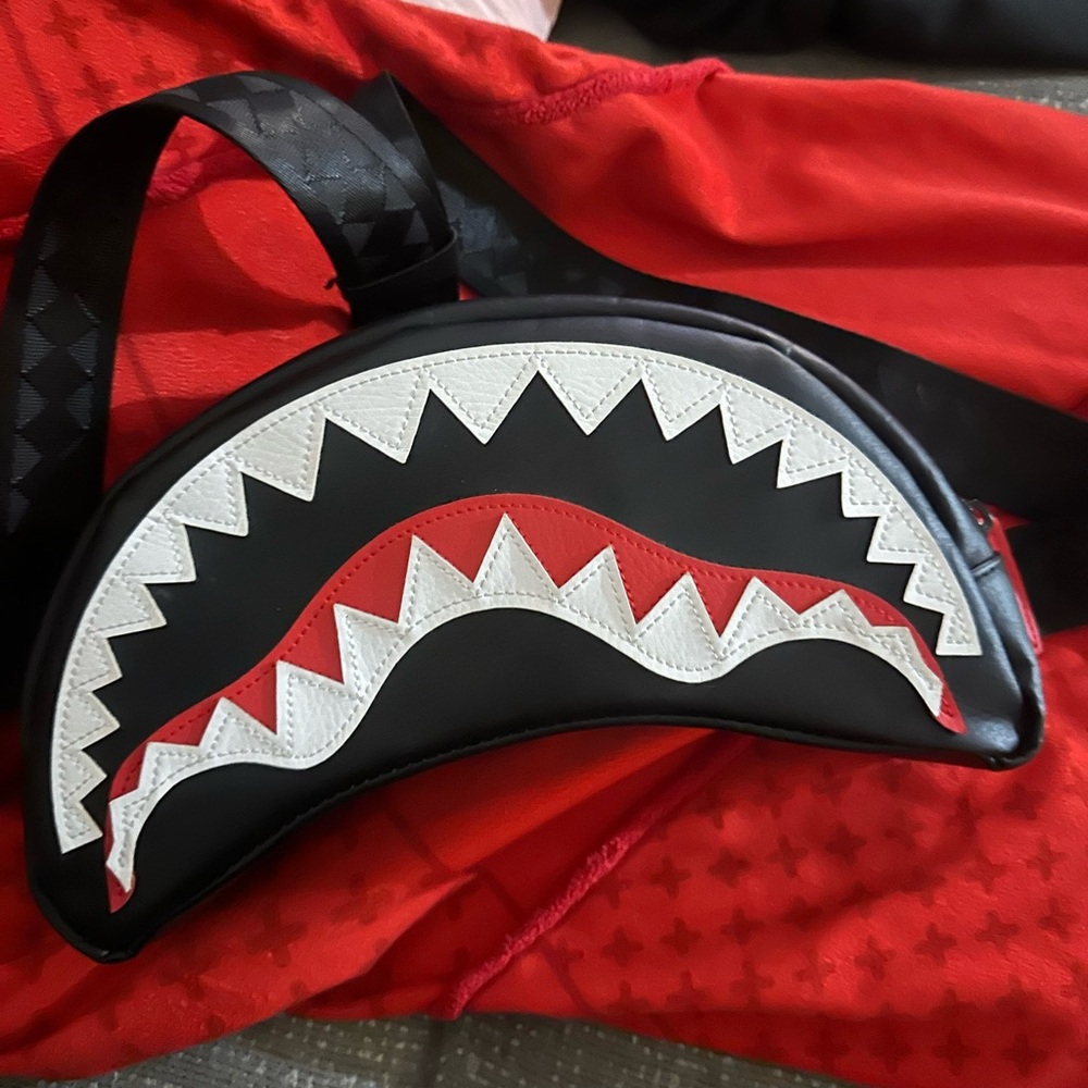 Unisex Limited edition fanny pack not available anywhere